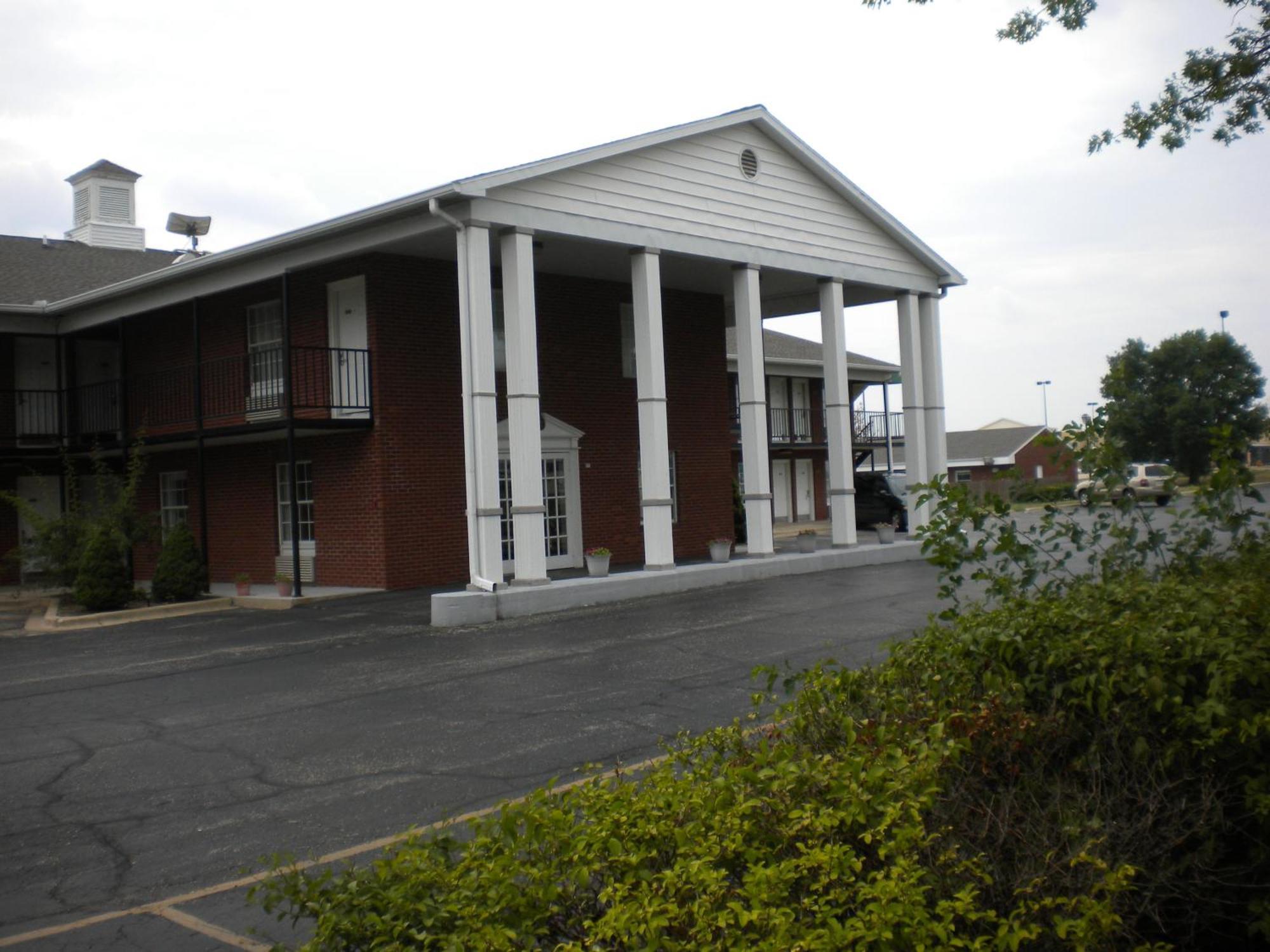 First Heritage Inn Rantoul Εξωτερικό φωτογραφία