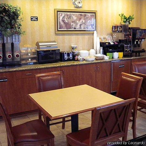 First Heritage Inn Rantoul Εστιατόριο φωτογραφία
